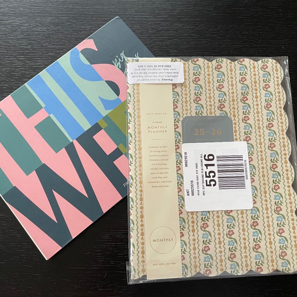 Rifle Paper Co. Softbound 12-Month 2025-2026 Planner + Papier Weekly Notepad SET